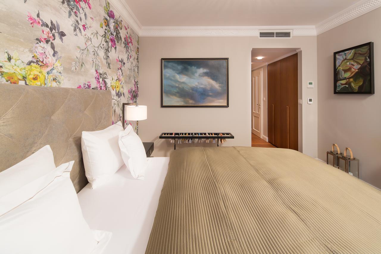 Rubin Luxury Apartments (Adults Only) 卡罗维发利 外观 照片