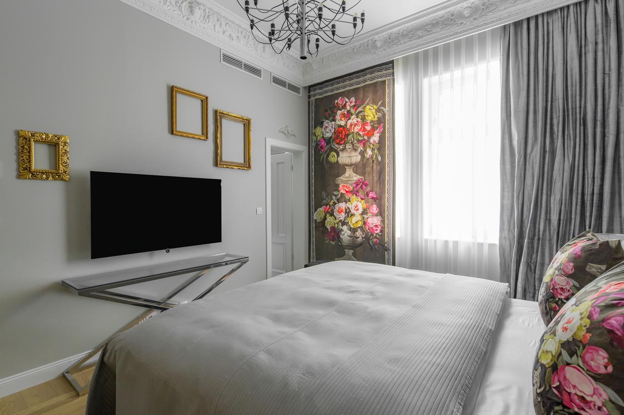 Rubin Luxury Apartments (Adults Only) 卡罗维发利 外观 照片