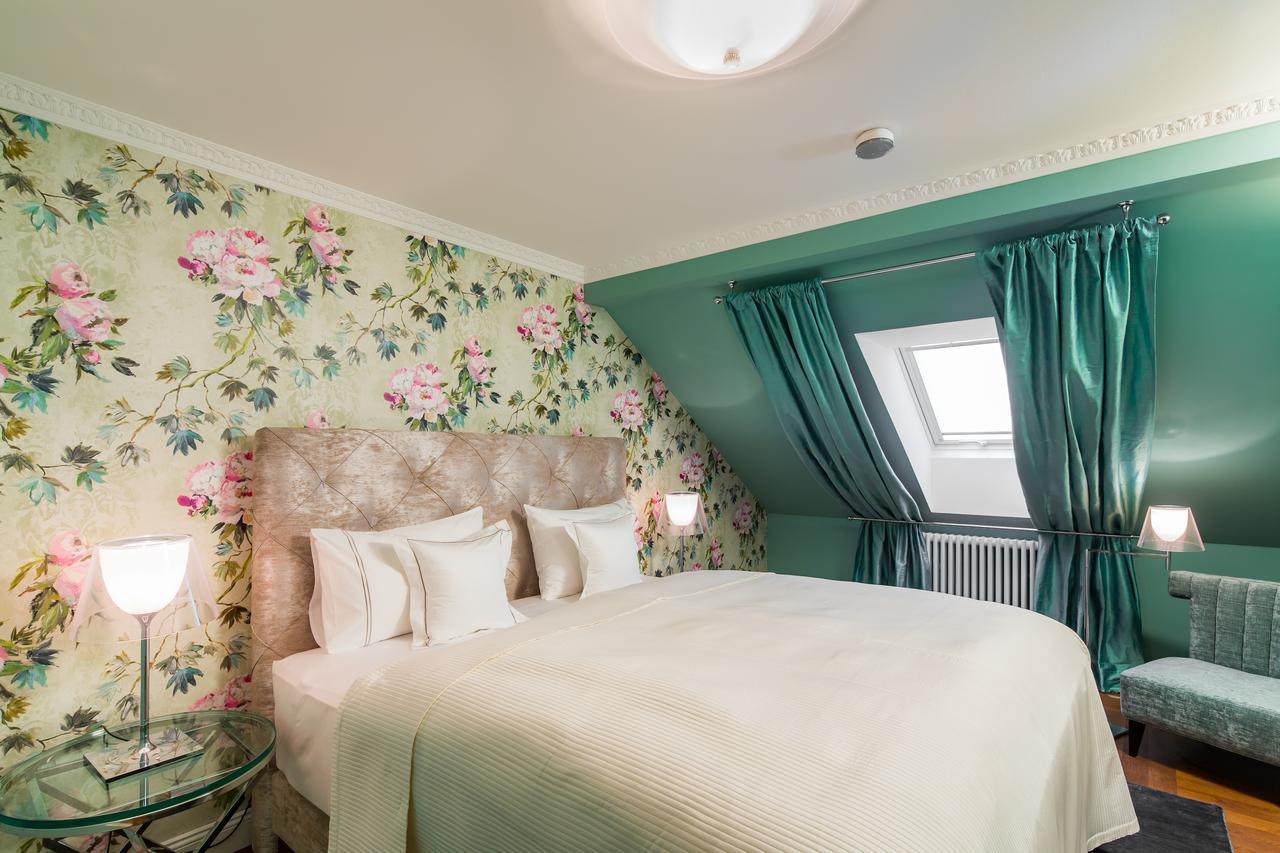 Rubin Luxury Apartments (Adults Only) 卡罗维发利 外观 照片