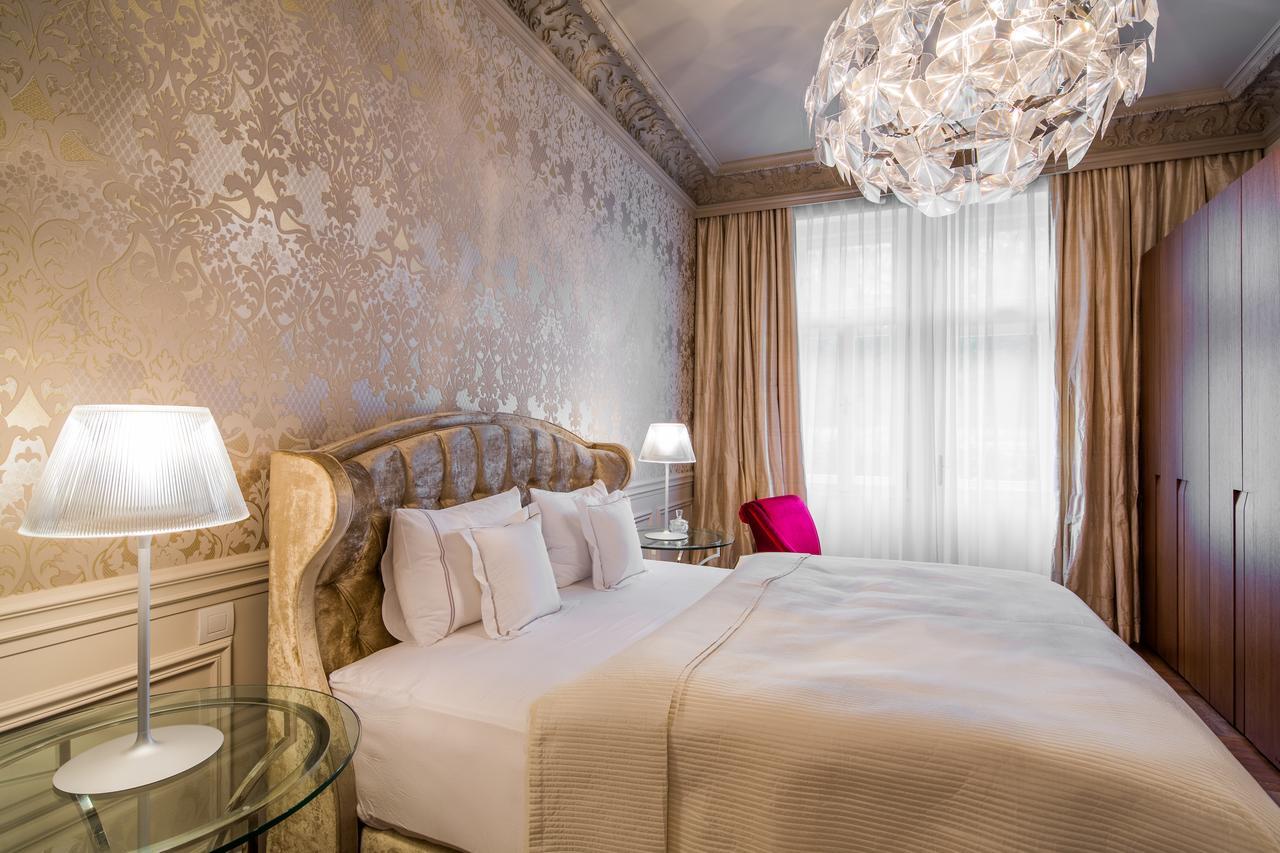 Rubin Luxury Apartments (Adults Only) 卡罗维发利 外观 照片